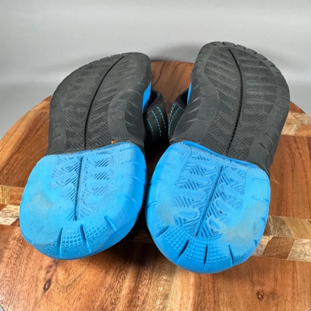 Crocs Swiftwater Flip Mens 9 Blue Black Sporty Water Friendly Sandals 202347